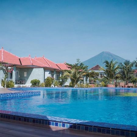 Seamount Hotel Amed Esterno foto