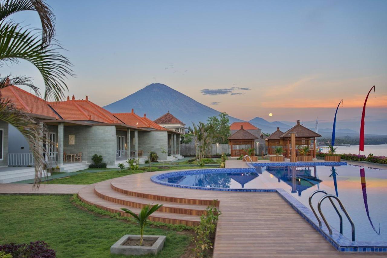 Seamount Hotel Amed Esterno foto
