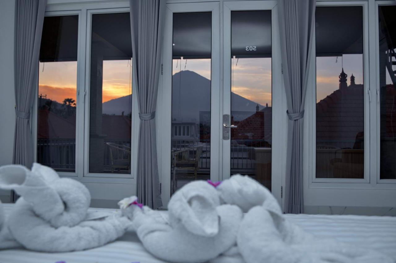 Seamount Hotel Amed Esterno foto