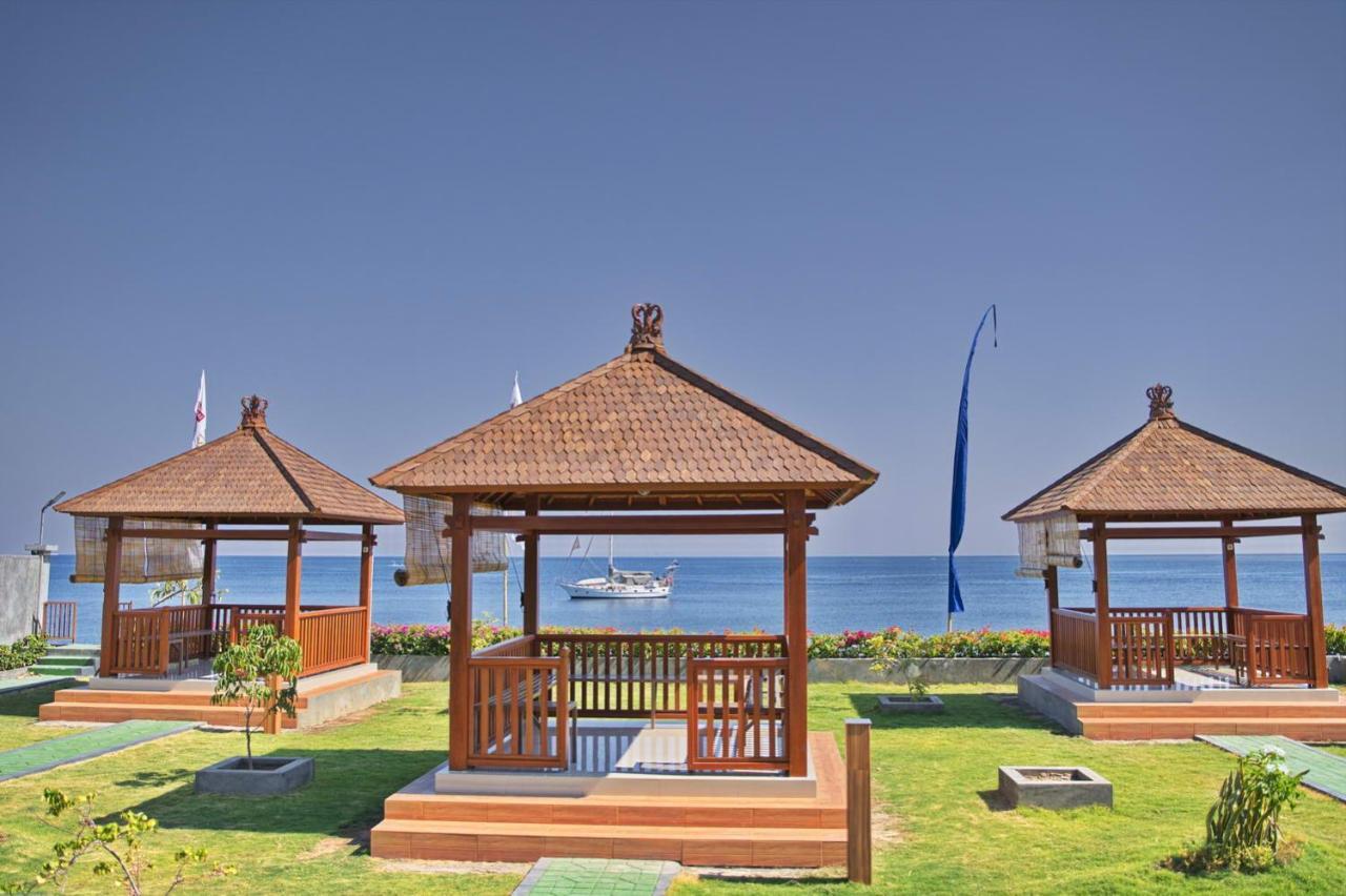 Seamount Hotel Amed Esterno foto