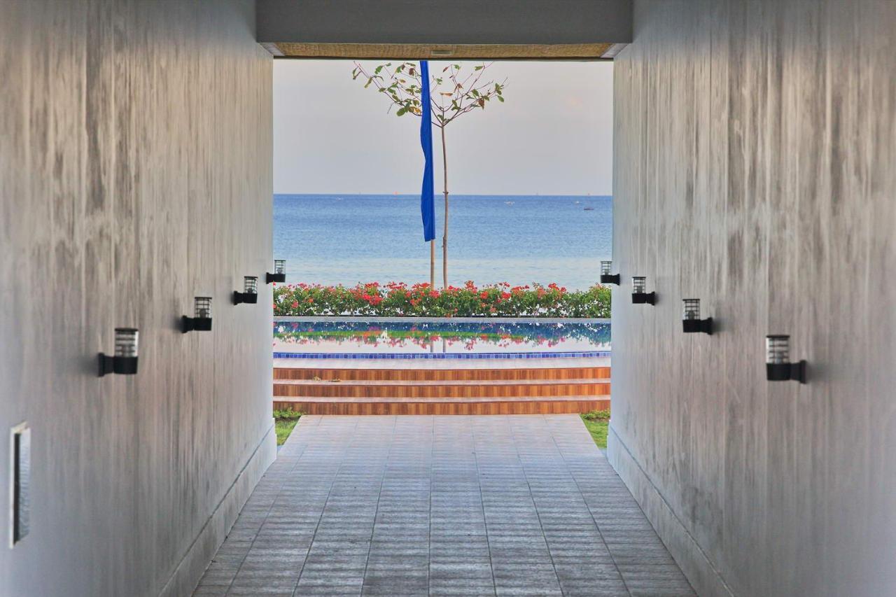Seamount Hotel Amed Esterno foto