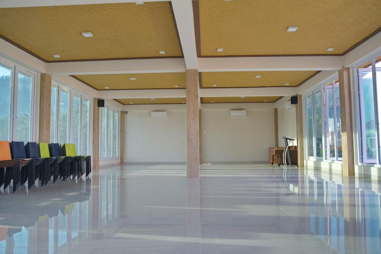 Seamount Hotel Amed Esterno foto