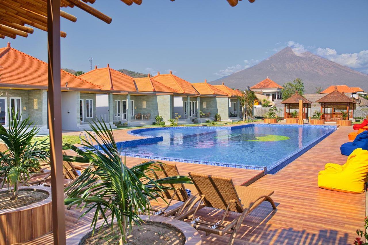 Seamount Hotel Amed Esterno foto