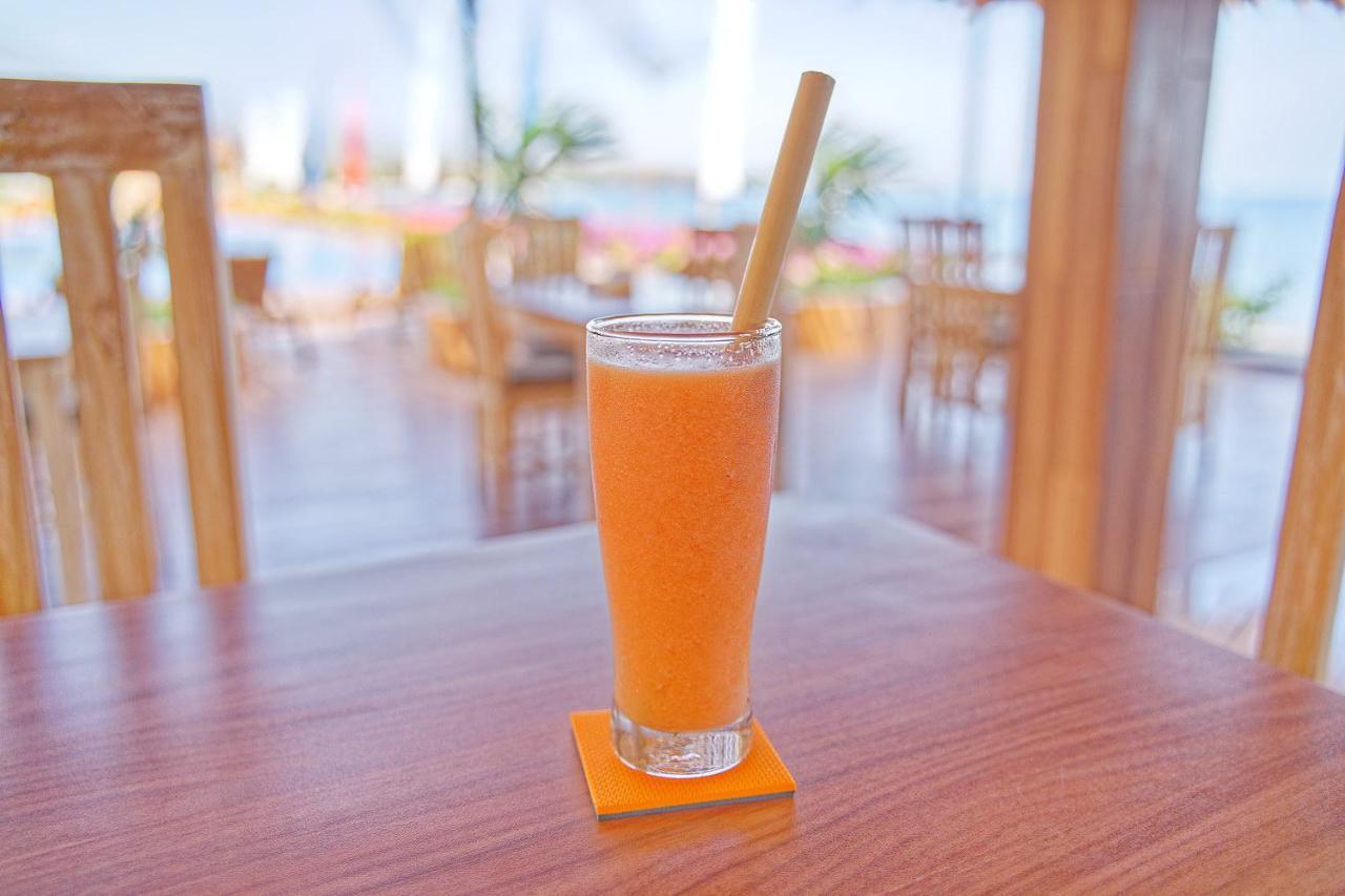 Seamount Hotel Amed Esterno foto